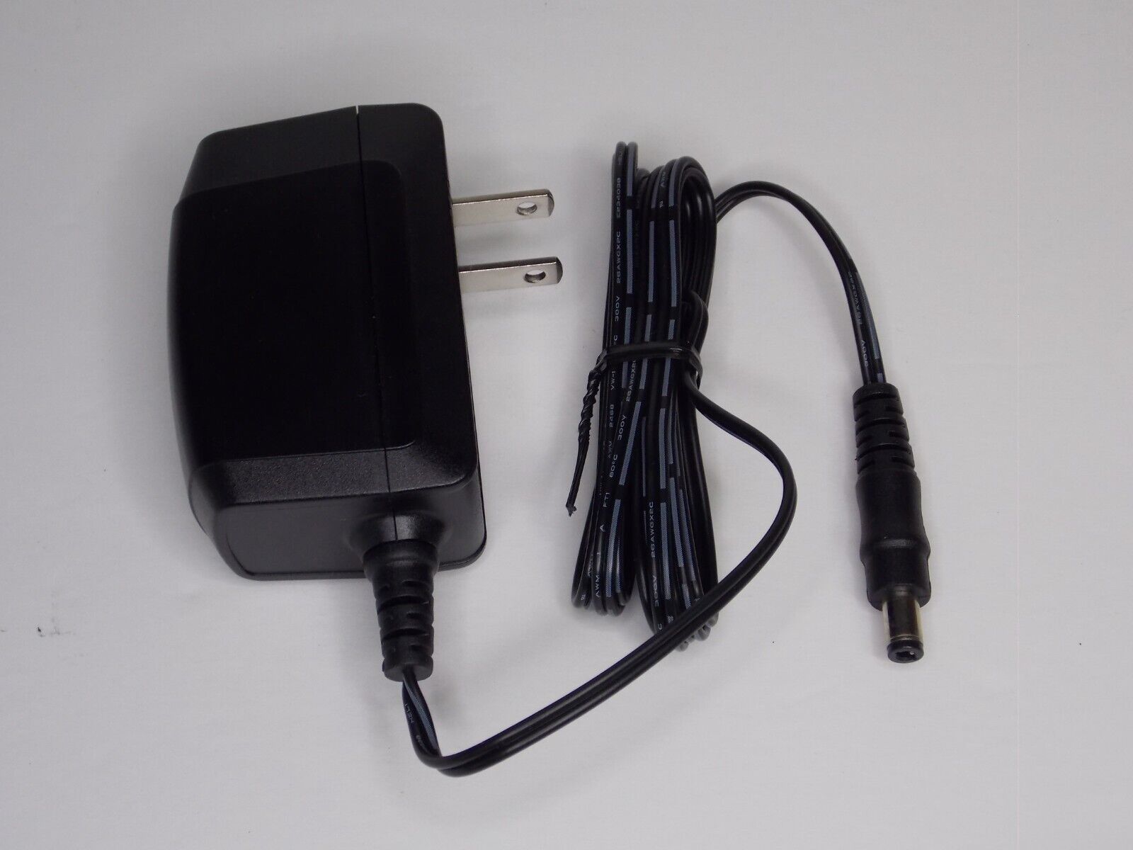 *Brand NEW* (APD) 12V 1A AC Adapter Asian Power Devices WA-12M12FU POWER Supply